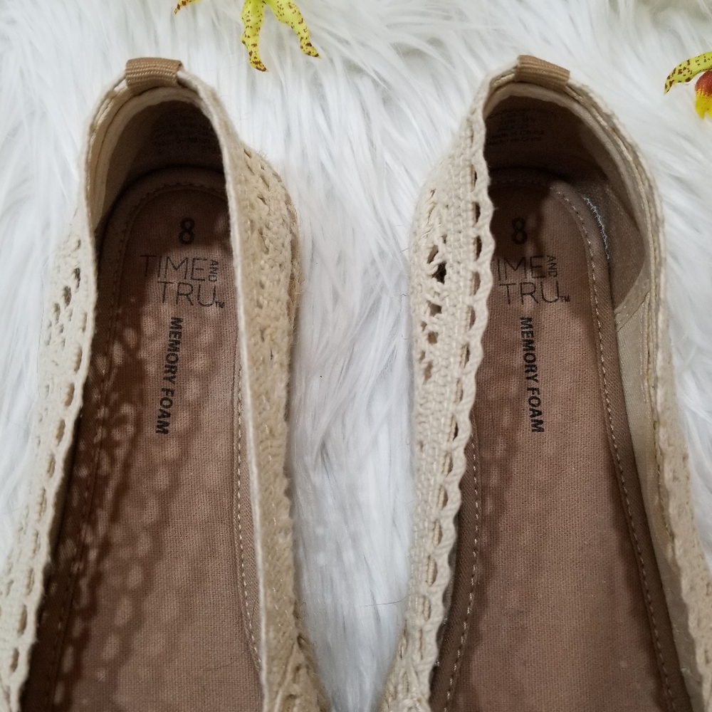 Time And Tru Memory Foam Flats Crocheted Espadril… - image 2